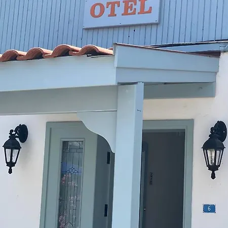 Litri Butik Bed & Breakfast *